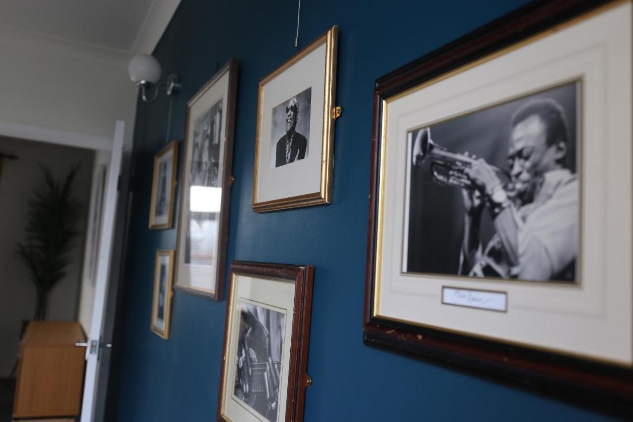 Lovely Home In Llantwit Major Extérieur photo